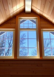 Мансардные окна: как они меняют пространство и улучшают жизнь